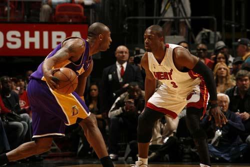 马卡：阿韦洛亚并非临时主帅，皇马已与其签约至下赛季