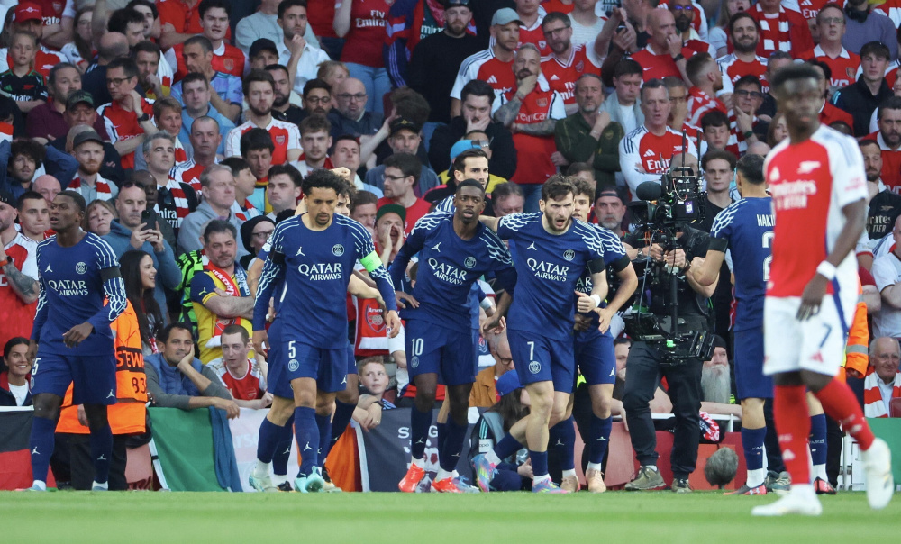 篮板差距！灰熊净胜独行侠20个篮板，其中12个是进攻篮板