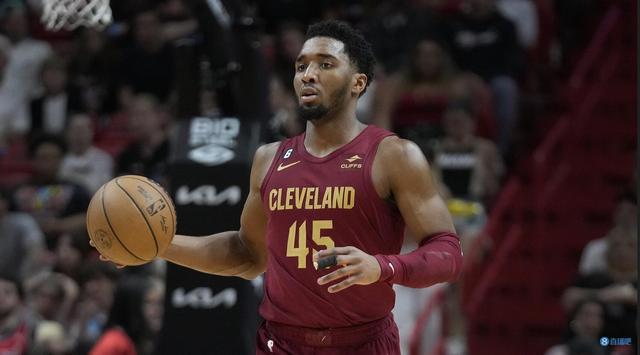 狂野西部 湖人火箭连败 快船逼近附加赛