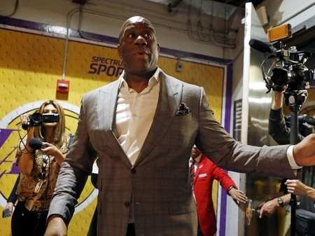 内讧？德尚加时与小图拉姆激烈争吵：天啊 你不听我的