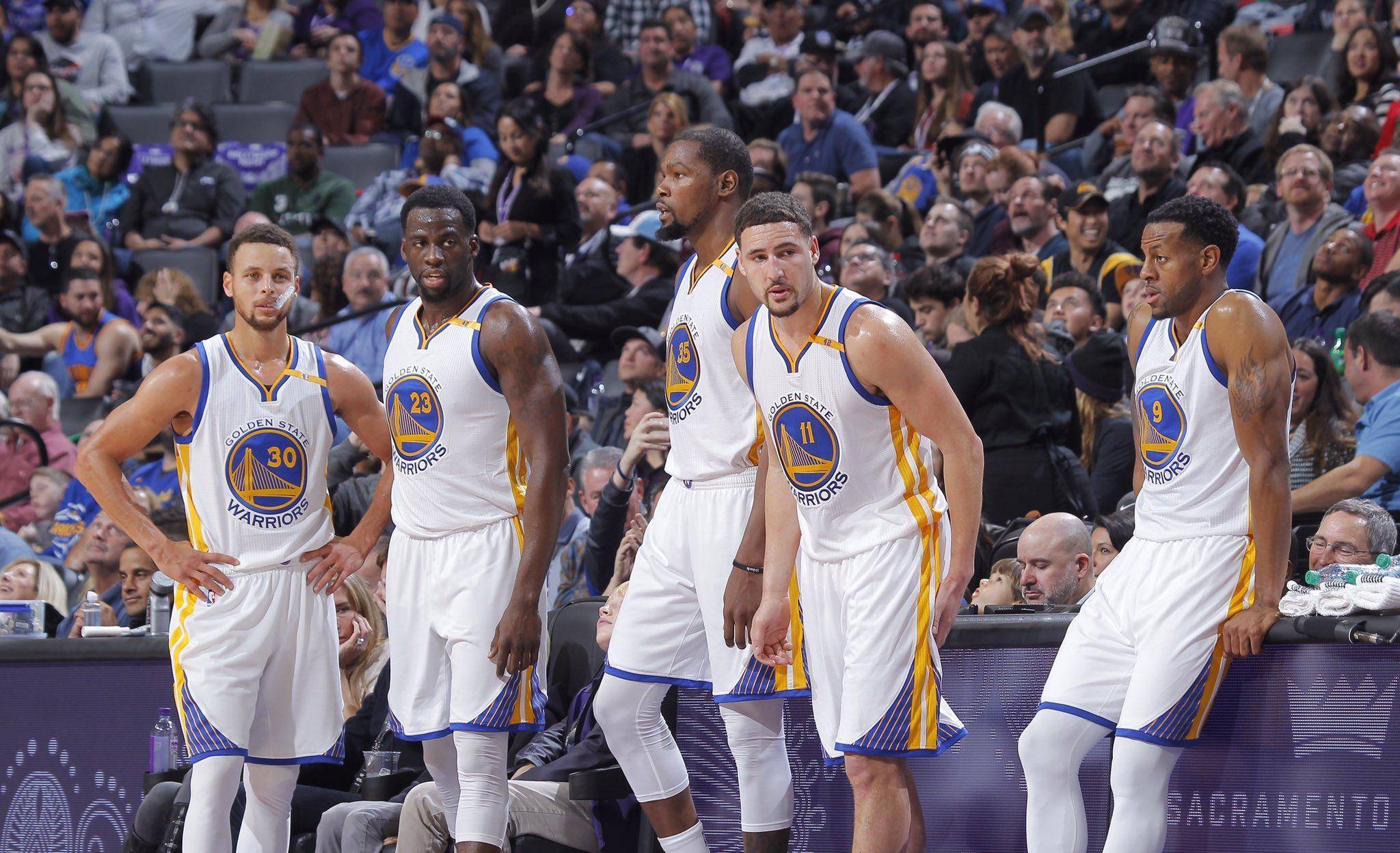 意甲战报：博纳佐利点射萨纳布里亚建功，克雷莫纳2-0莱切