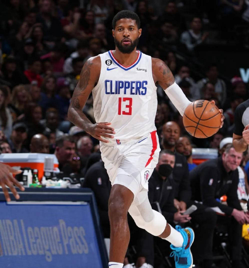 巴尔的摩金莺在 2023 年季后赛失利，但主帅海德被评选为美联年度最佳教练