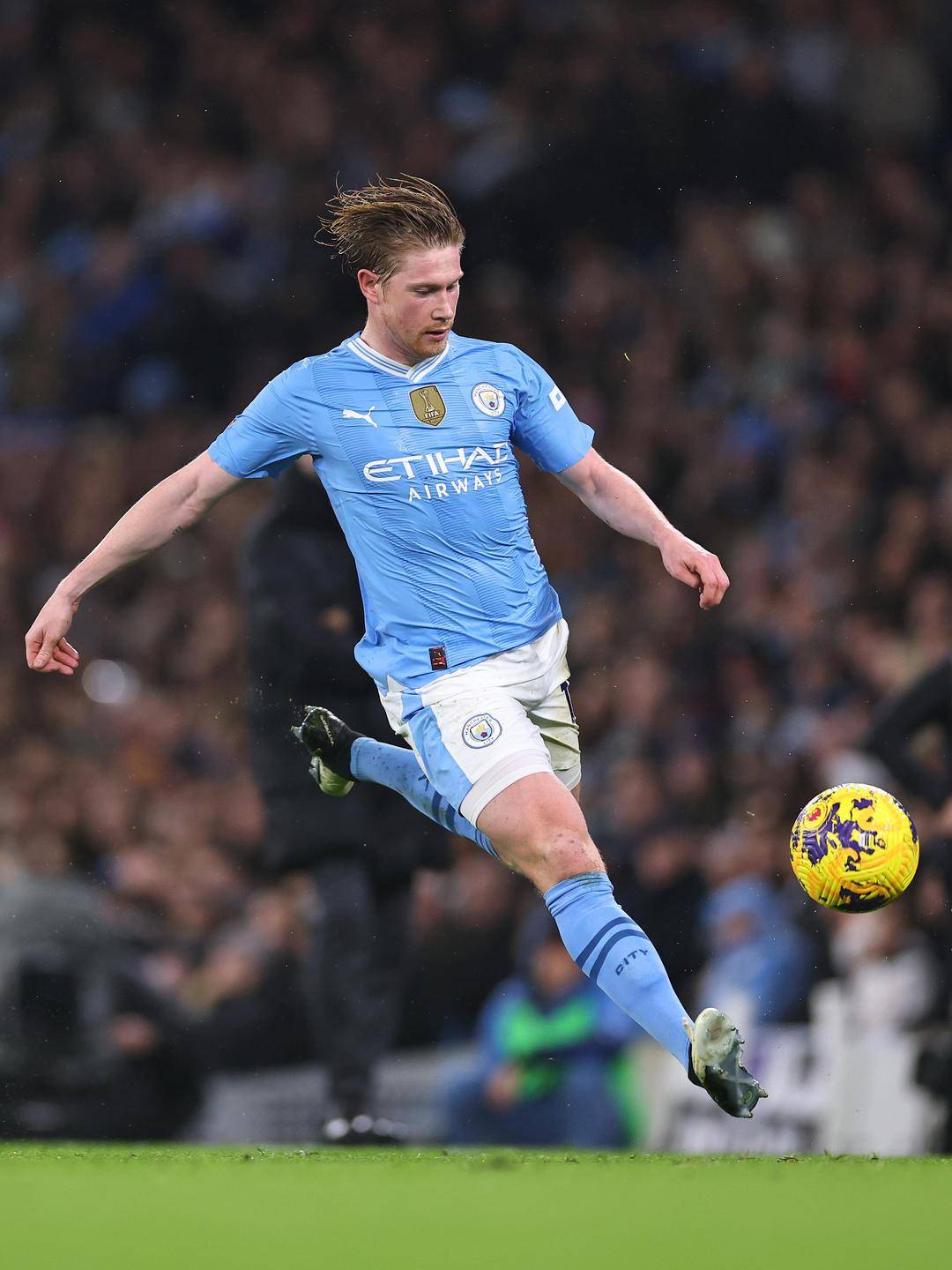 罗马诺：西蒙斯预计缺席莱比锡今日比赛，他已决定转投切尔西